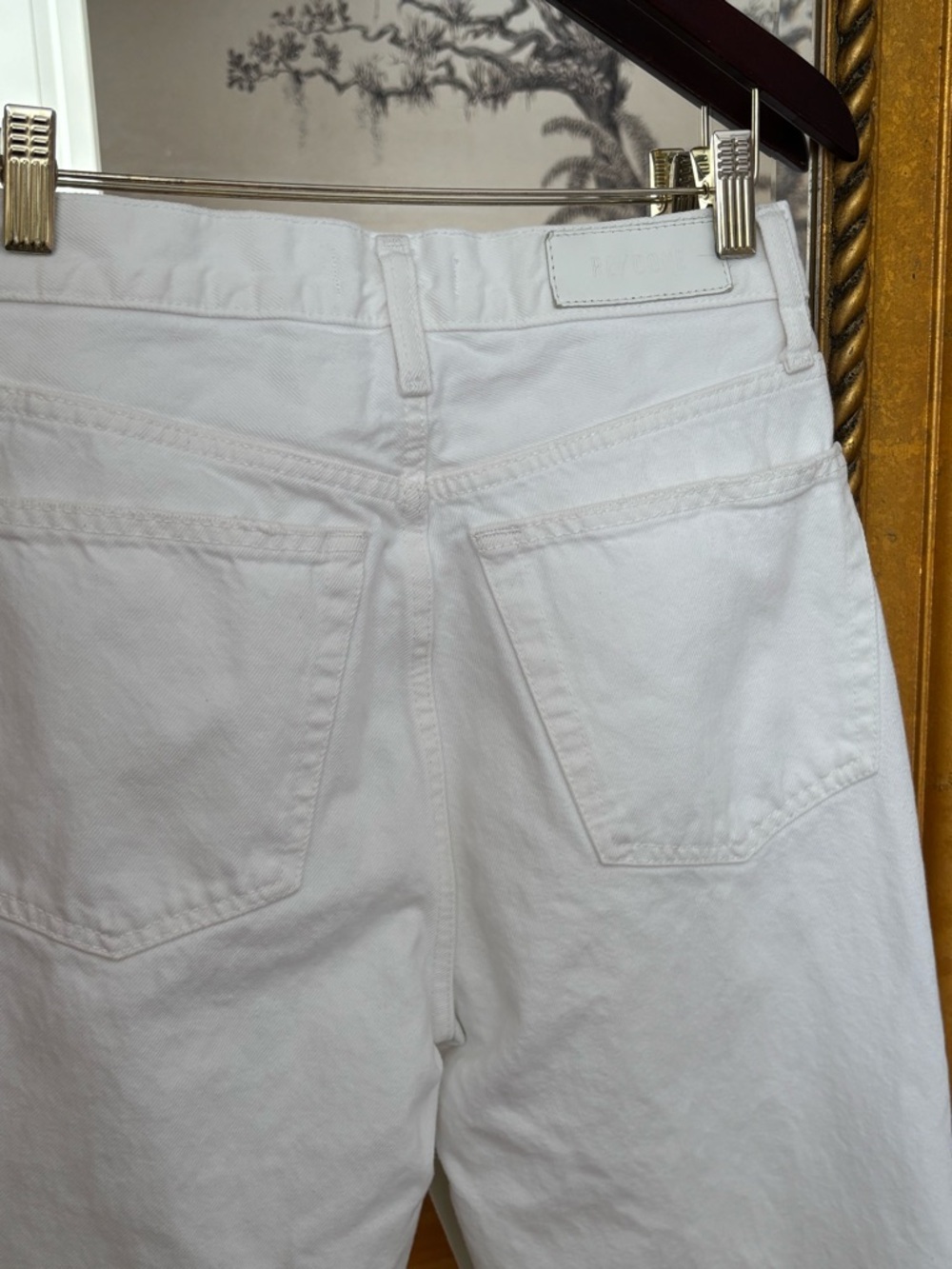 Re/Done White 90s High Rise Loose Ripped Jeans - Picture 6 of 11